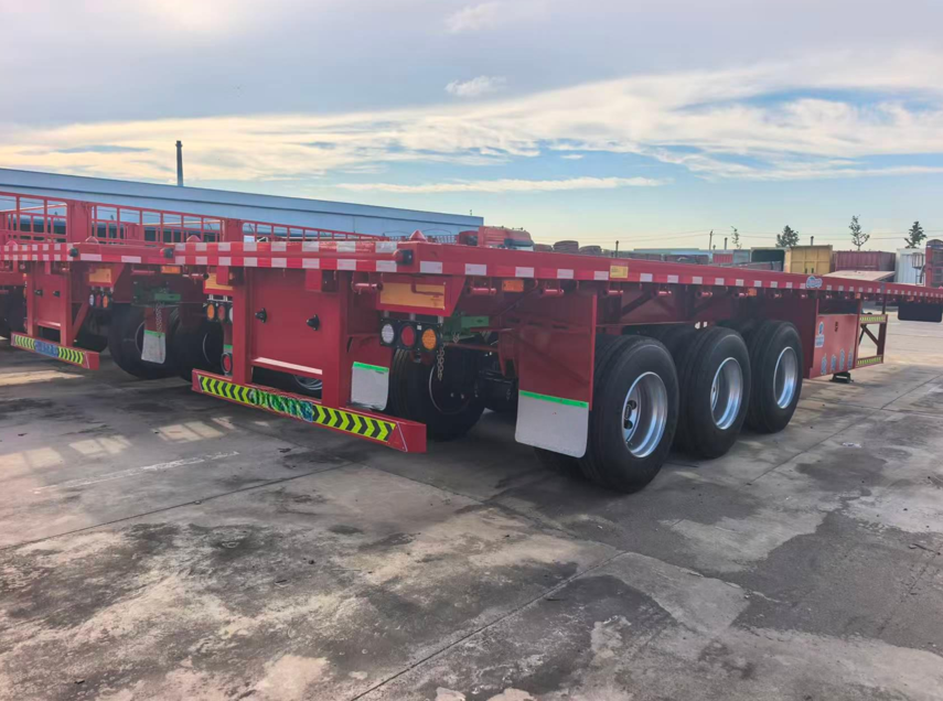 Fabbrica Custom 12,5 Meter 3-Axle Straight Beam Flatbed Semi-trailer Heavy-Duty Container Cargo Transport Trailer in vendita